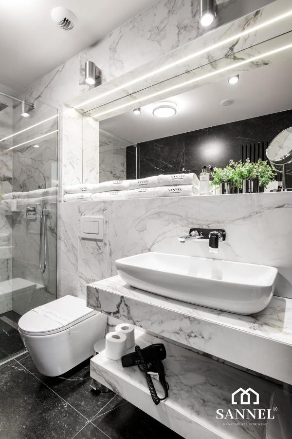 Apartament Prestige Z Dostepem Do Basenow,Strefy Saun,Jacuzzi - Pinea Apartments Pobierowo-Sannel Apartments For Rent 外观 照片