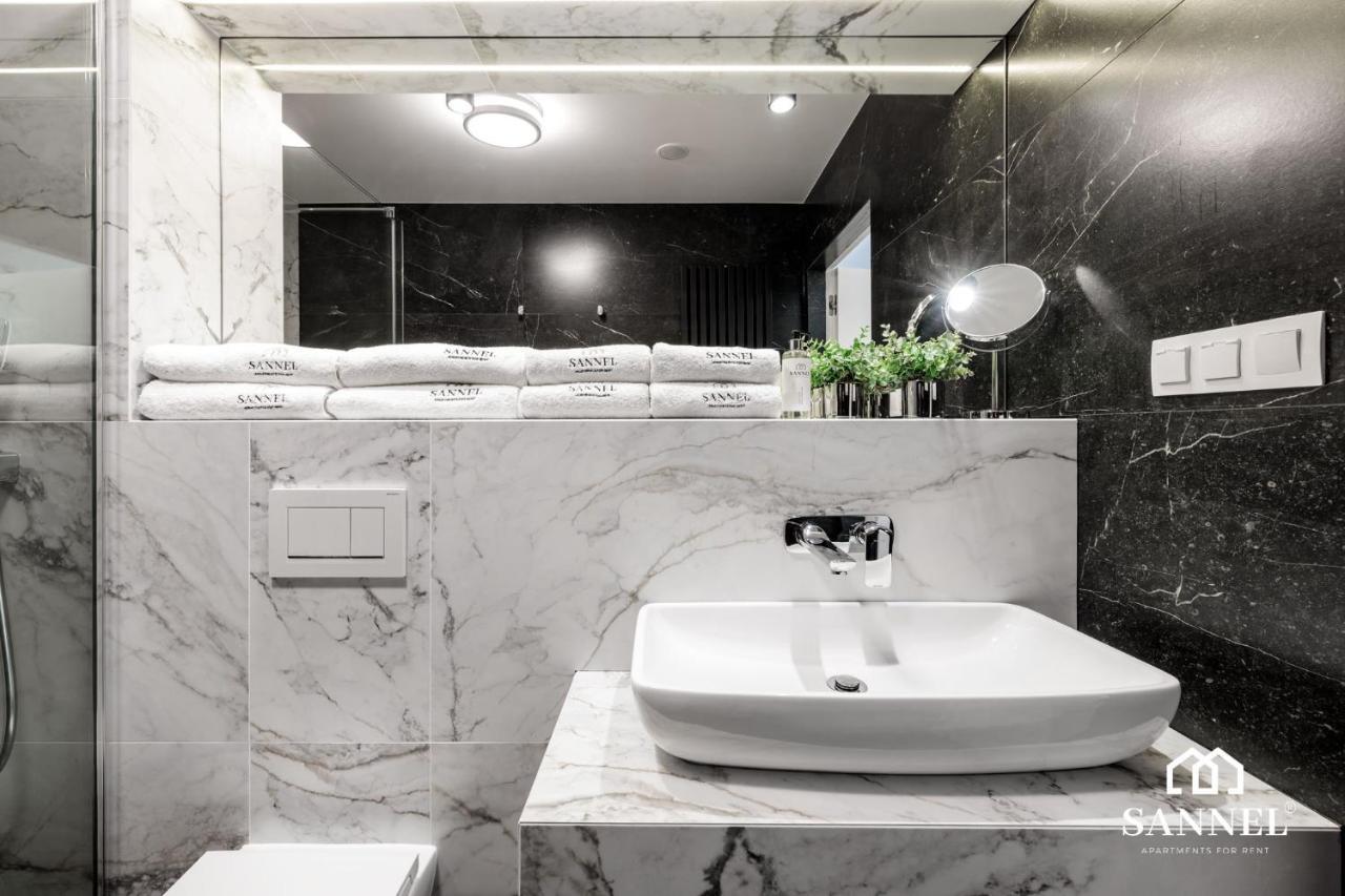 Apartament Prestige Z Dostepem Do Basenow,Strefy Saun,Jacuzzi - Pinea Apartments Pobierowo-Sannel Apartments For Rent 外观 照片