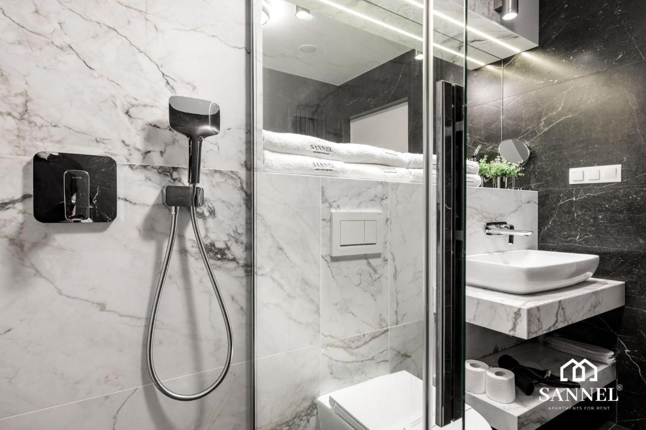 Apartament Prestige Z Dostepem Do Basenow,Strefy Saun,Jacuzzi - Pinea Apartments Pobierowo-Sannel Apartments For Rent 外观 照片