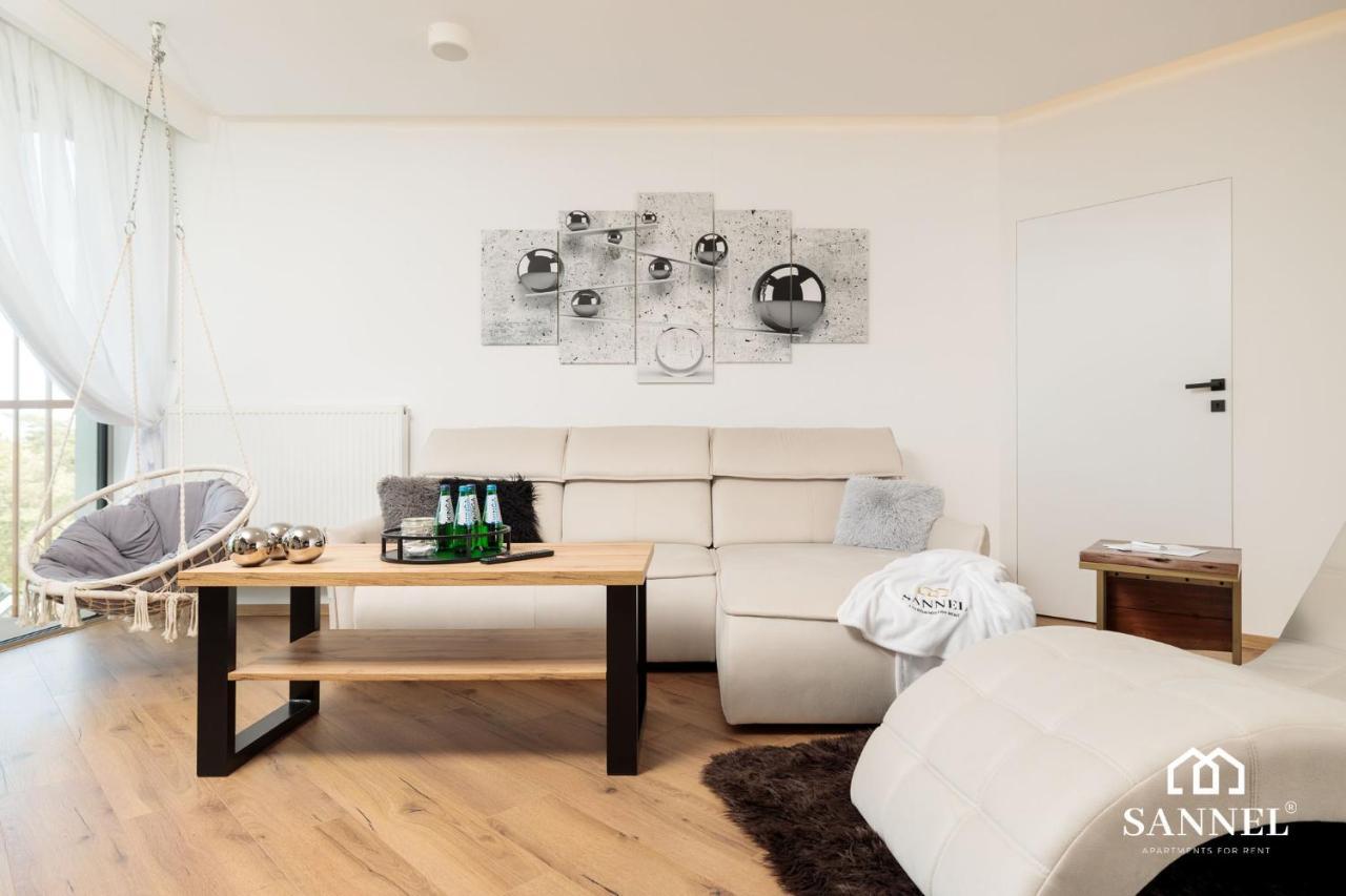 Apartament Prestige Z Dostepem Do Basenow,Strefy Saun,Jacuzzi - Pinea Apartments Pobierowo-Sannel Apartments For Rent 外观 照片